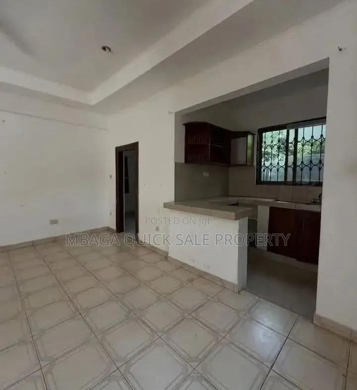 2bdrm House in Masaki for rent