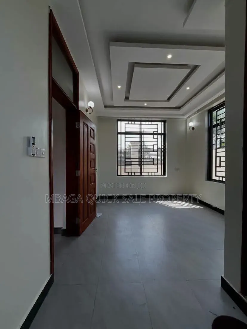 3bdrm Apartment in Makongo Juu, Masaki for rent
