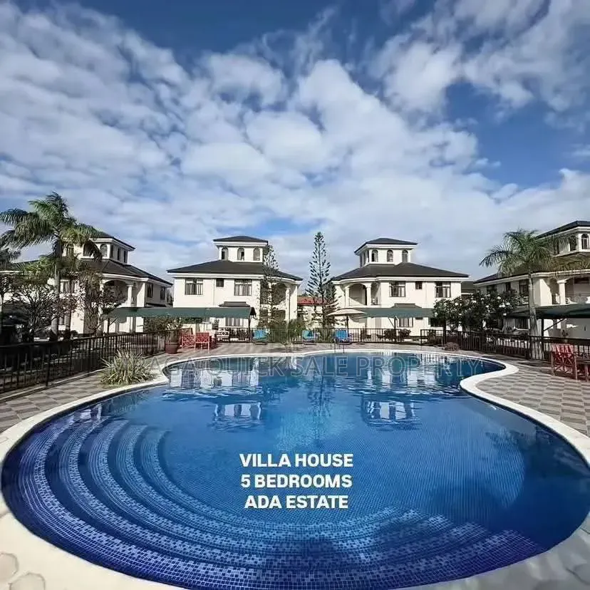 Furnished 5bdrm Villa in Ada Estate for rent