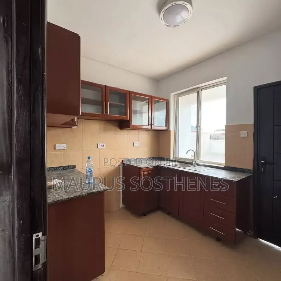 3bdrm House in Goba for sale
