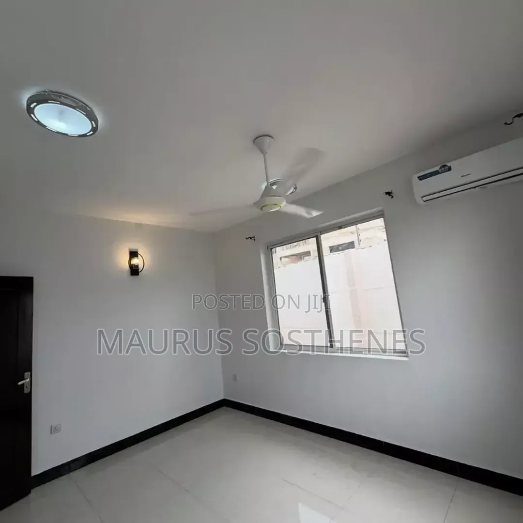 3bdrm House in Goba for sale