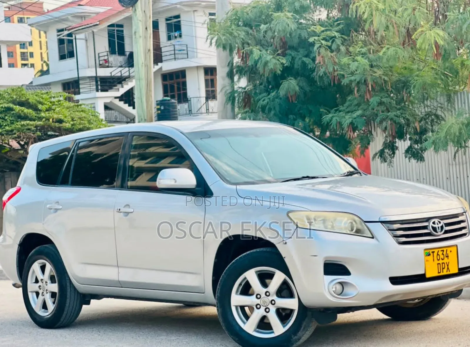 Toyota Vanguard 2009 Silver