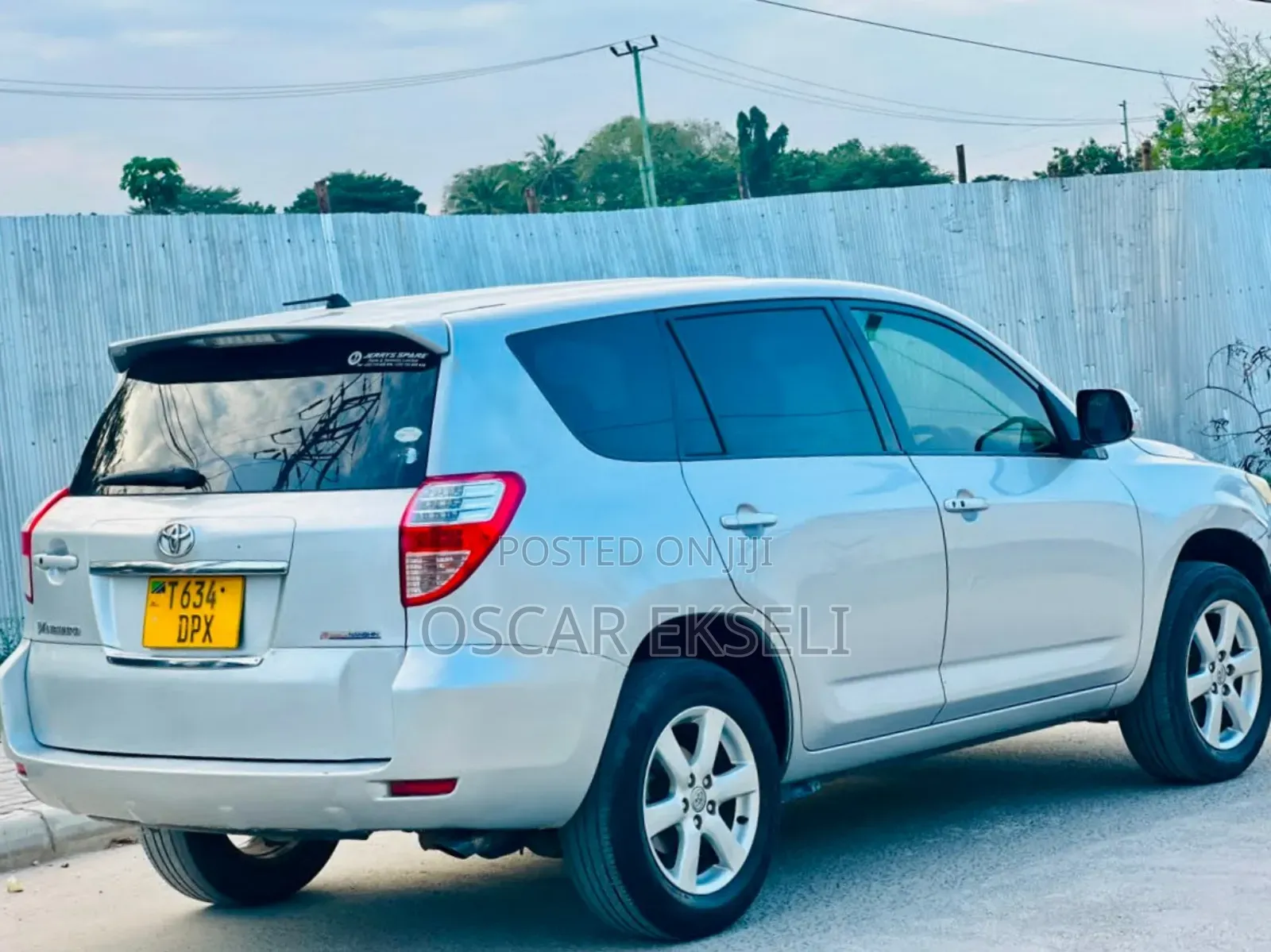 Toyota Vanguard 2009 Silver