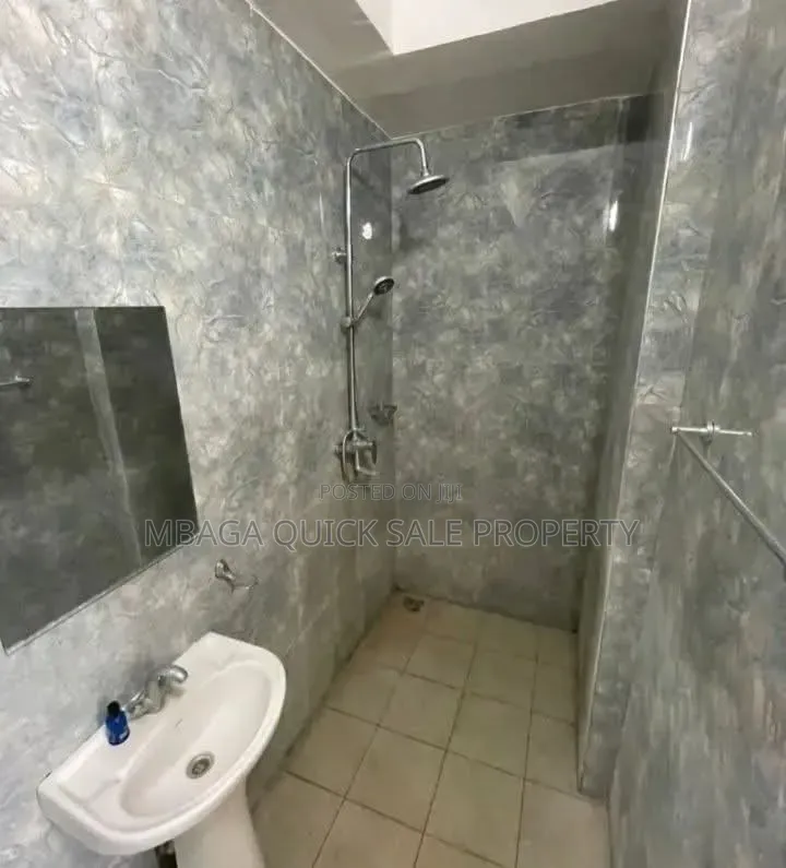 4bdrm Apartment in Upanga West for rent