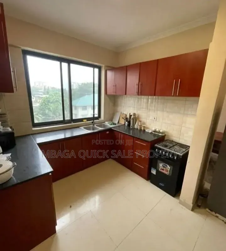 4bdrm Apartment in Upanga West for rent