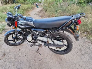 Bajaj Boxer 125 2025 Black
