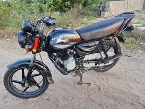 Bajaj Boxer 125 2025 Black