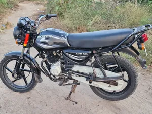 Bajaj Boxer 125 2025 Black