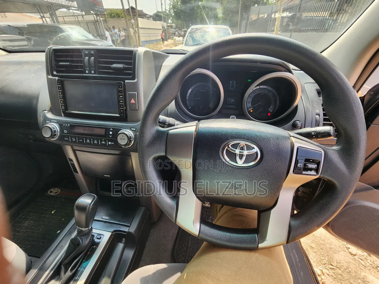 Toyota Land Cruiser Prado 2009 Black