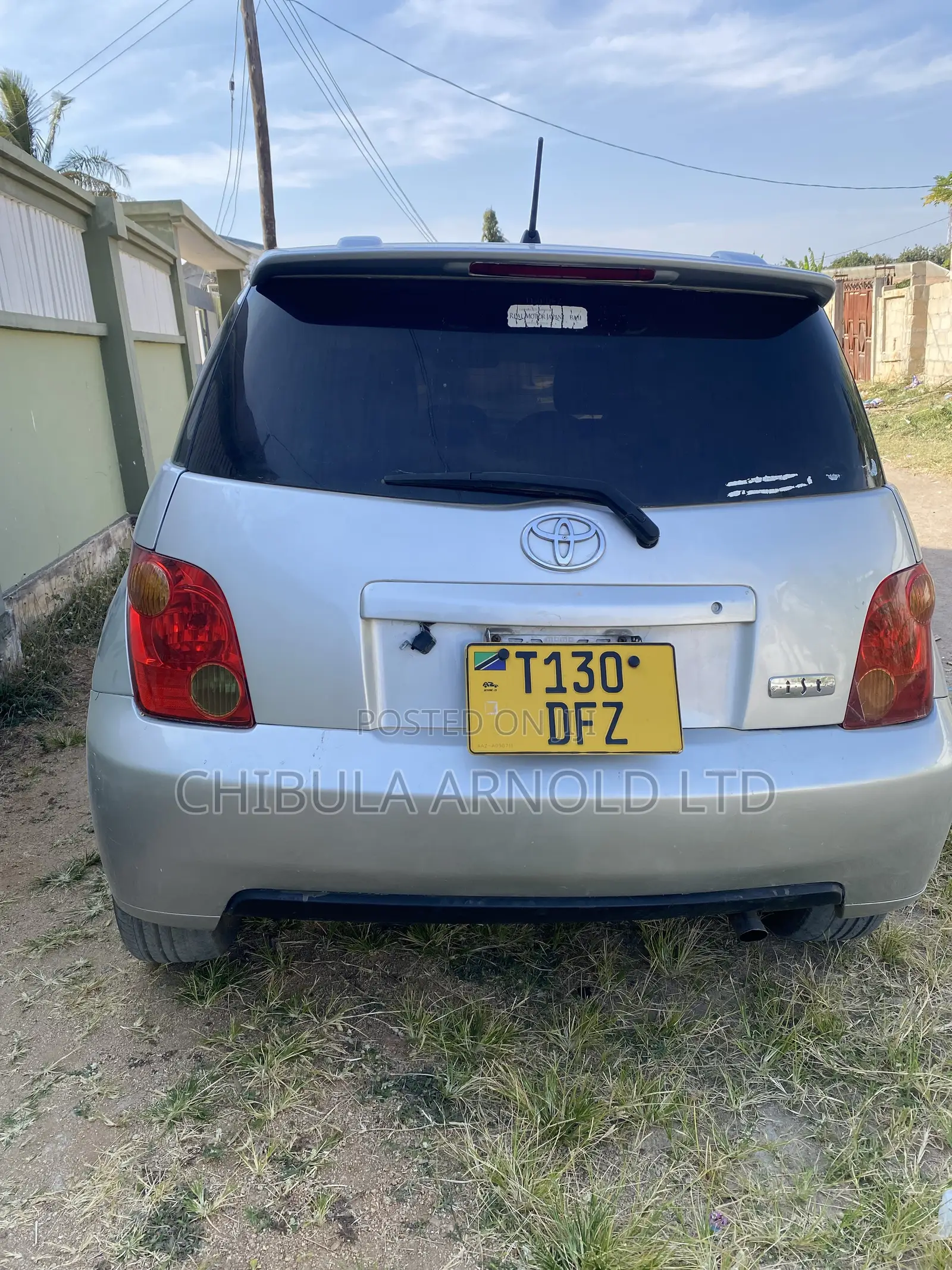 Toyota IST 2005 Silver