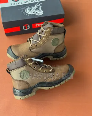 Safety Boots / Steel Toy