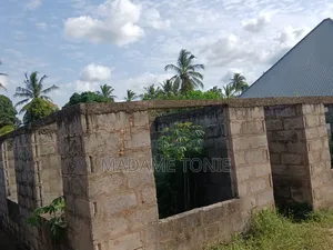Boma Linauzwa Pugu Kona Dar, Bei