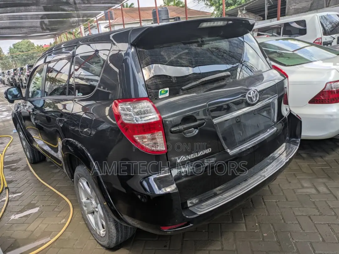Toyota Vanguard 2009 Black