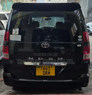 Toyota Noah 2005 Black