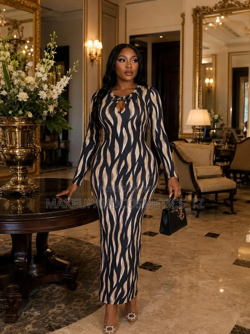 Long -Sleeve Body Con Maxi Dress