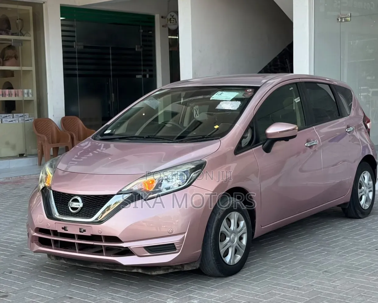 Nissan Note 2018 Pink
