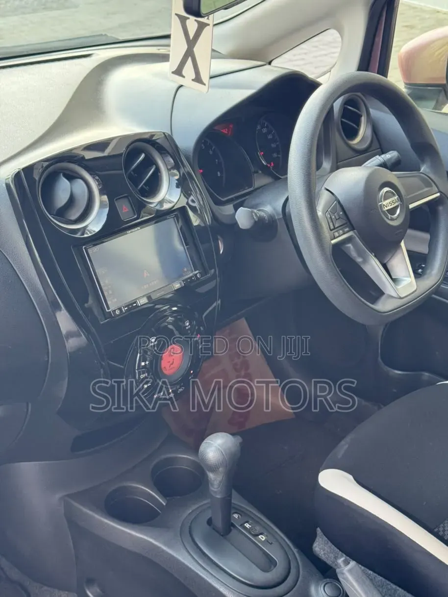 Nissan Note 2018 Pink