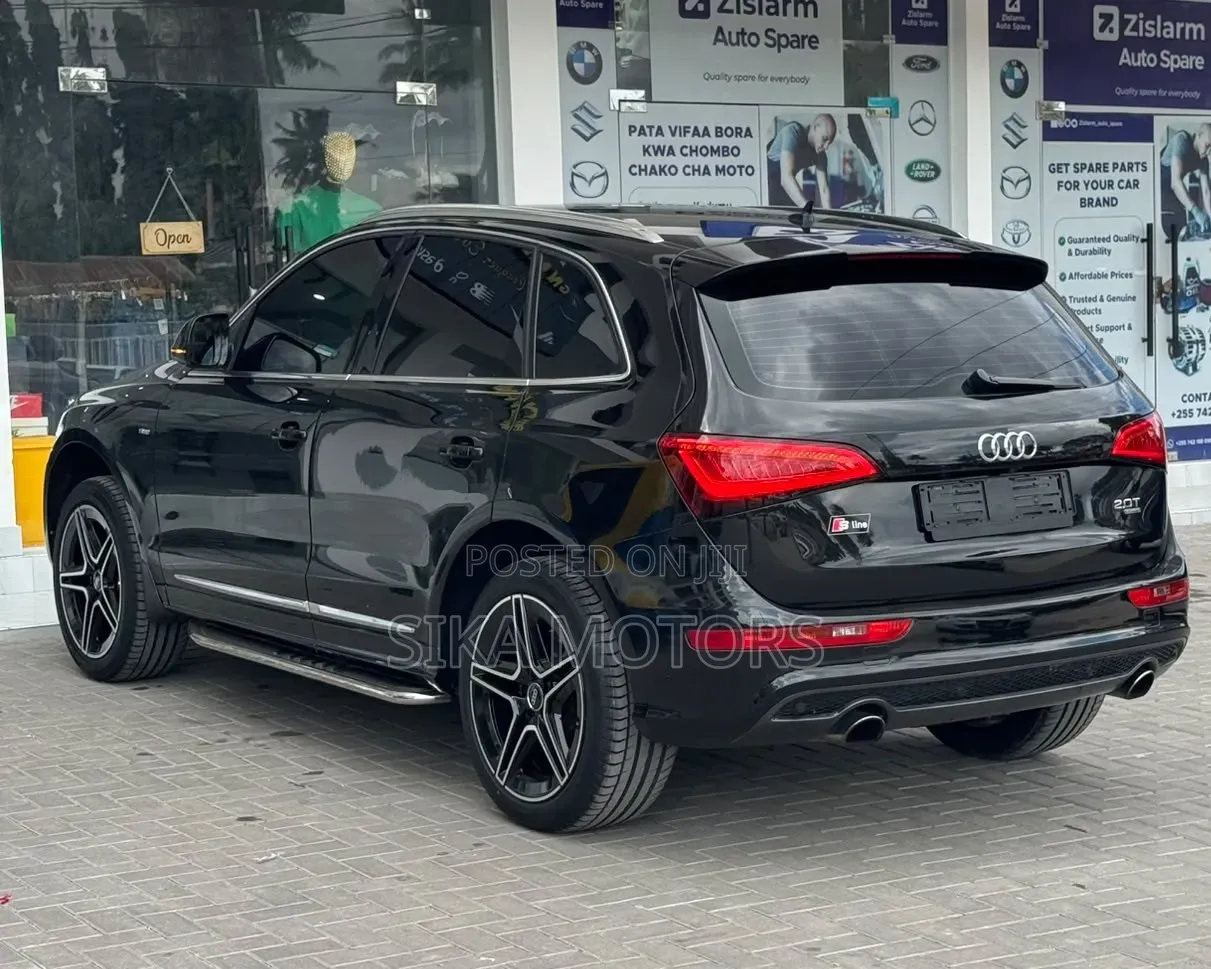 Audi Q5 2015 Black
