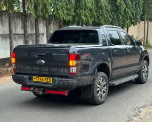 Ford Ranger Wildtrak 2021 Gray