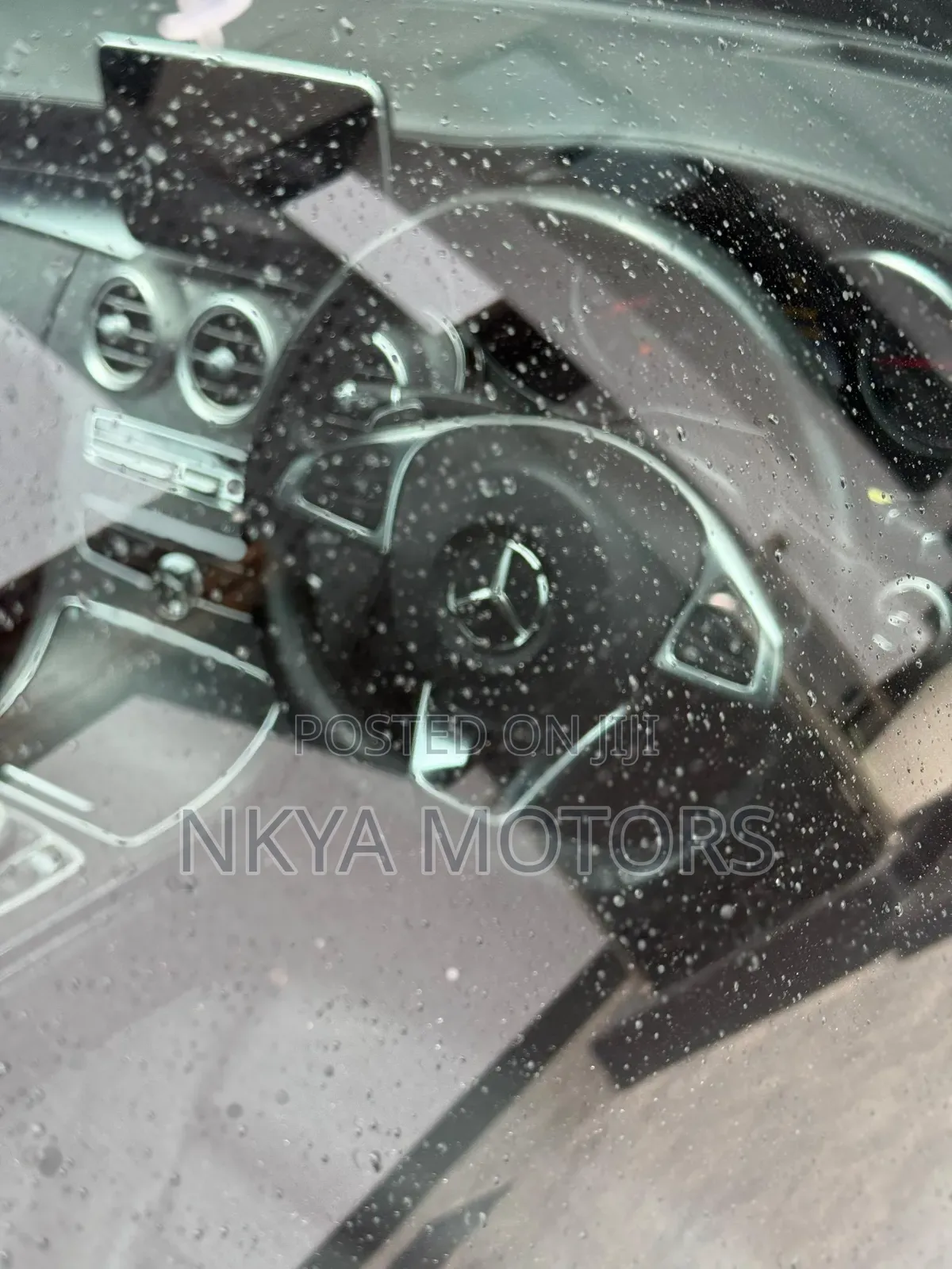 Mercedes-Benz C200 2015 Pearl