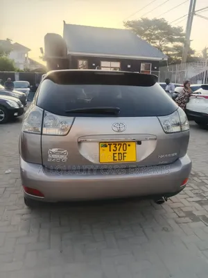 Toyota Harrier 2005 Gray