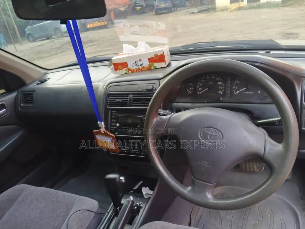 Toyota Carina 2001 Silver