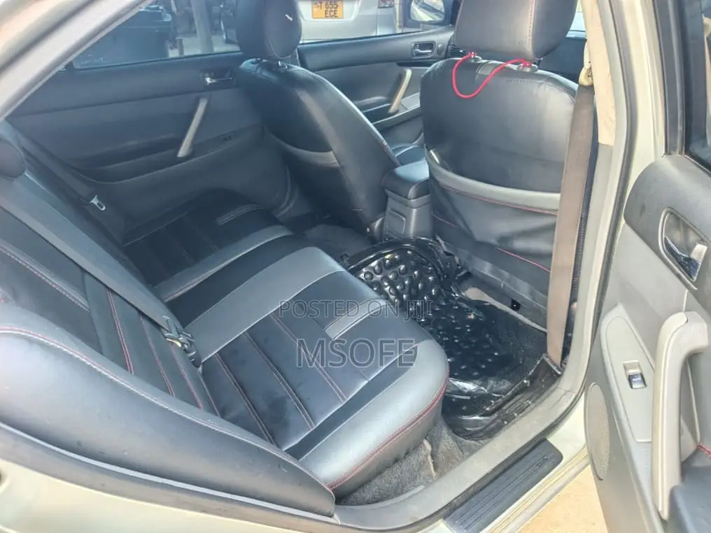 Toyota Allion 2004 Silver