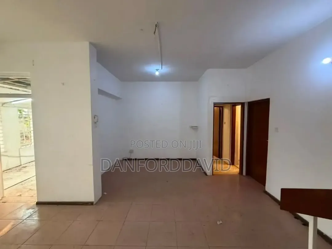 3bdrm House in Kahwa Real Estate, Masaki for rent