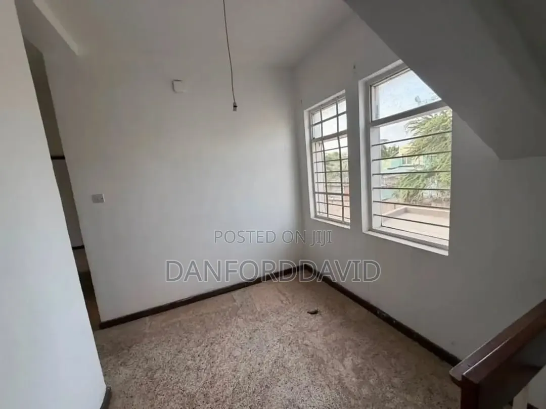 3bdrm House in Kahwa Real Estate, Masaki for rent