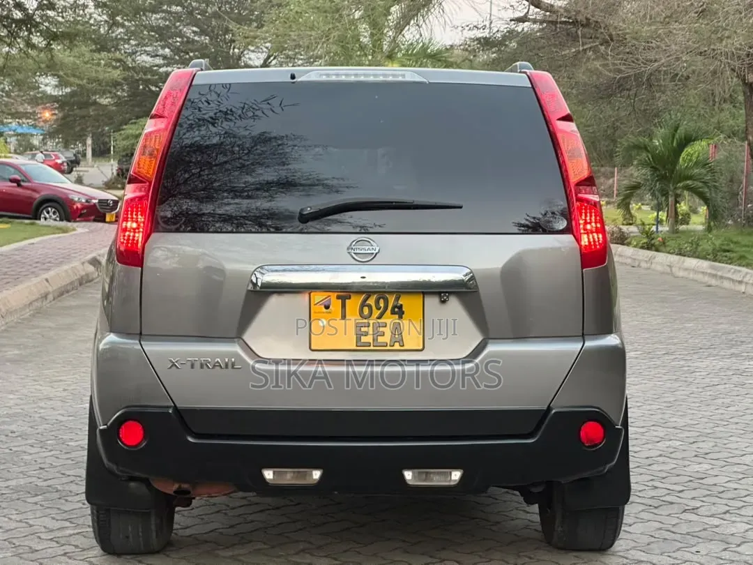 Nissan X-Trail 2007 Gray