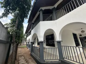 7bdrm House in Mikocheni for rent