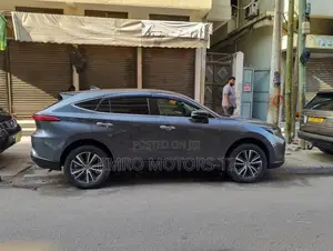 Toyota Harrier 2022 Gray