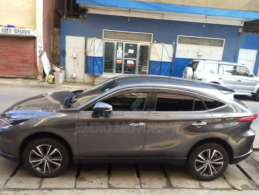 Toyota Harrier 2022 Gray