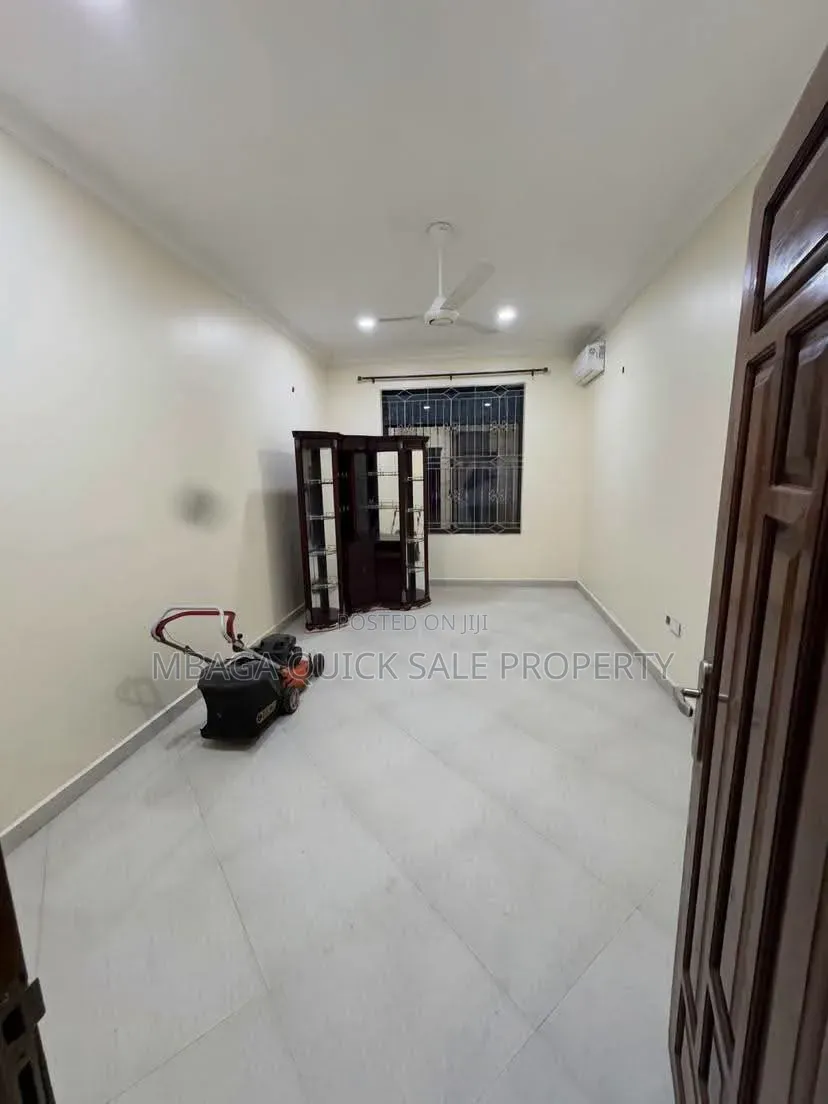 Furnished 6bdrm House in Ununio, Bunju for rent