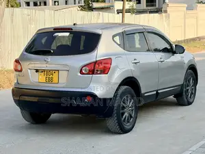 Nissan Dualis 2009 Beige