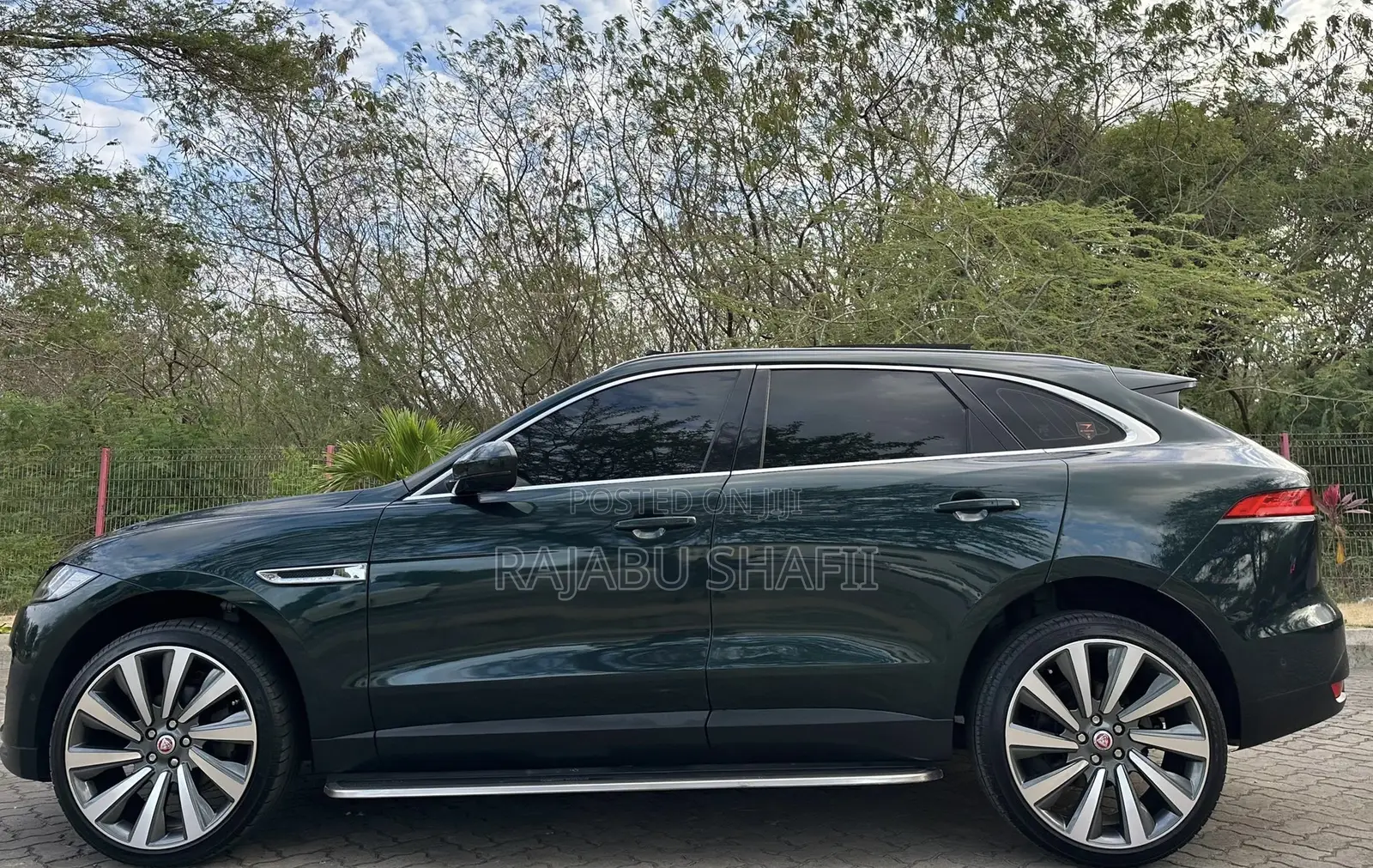 Jaguar F-Pace 2017 Green