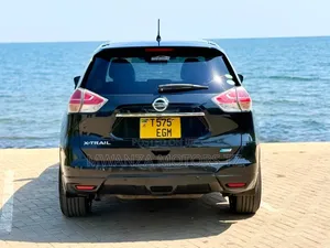 Nissan X-Trail 2015 Black