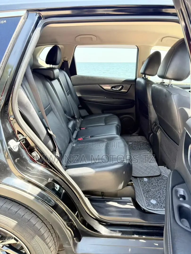 Nissan X-Trail 2015 Black