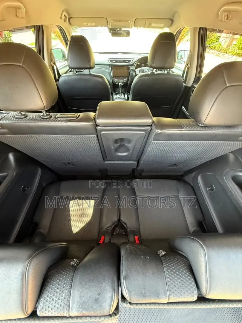 Nissan X-Trail 2015 Black