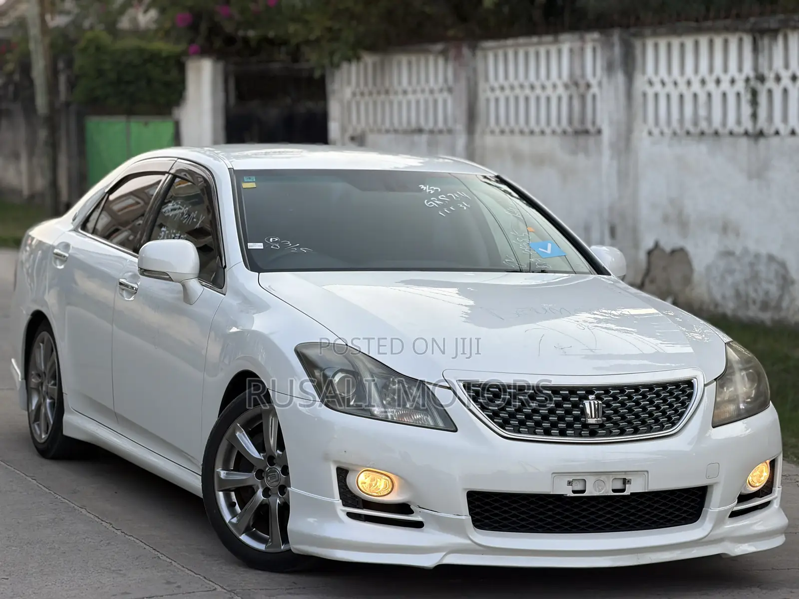 Toyota Crown 2008 White