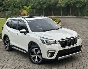 Subaru Forester Limited AWD 2020 White