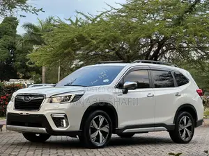 Subaru Forester Limited AWD 2020 White