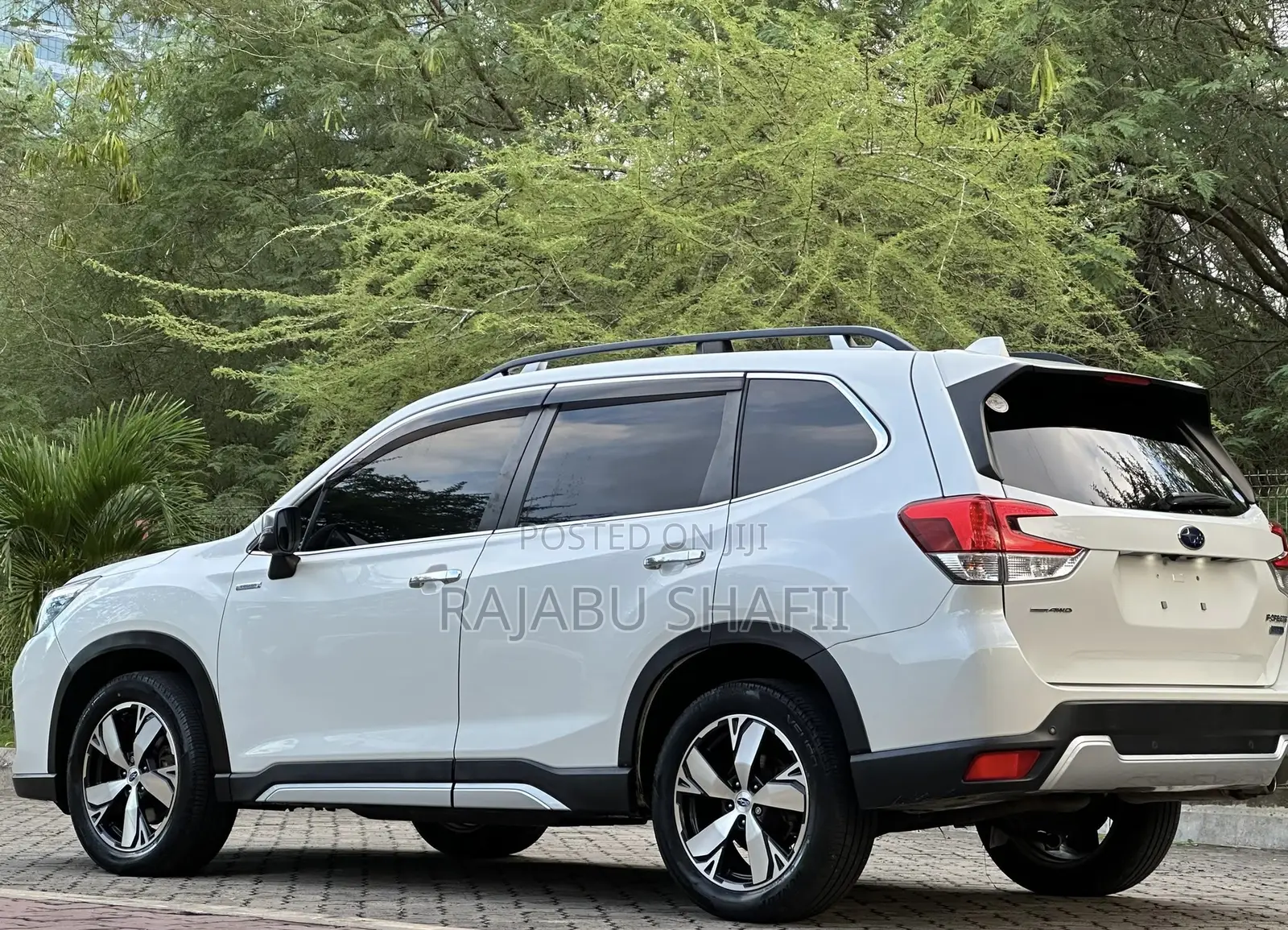 Subaru Forester Limited AWD 2020 White