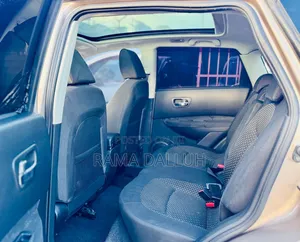 Nissan Dualis 2008 Beige