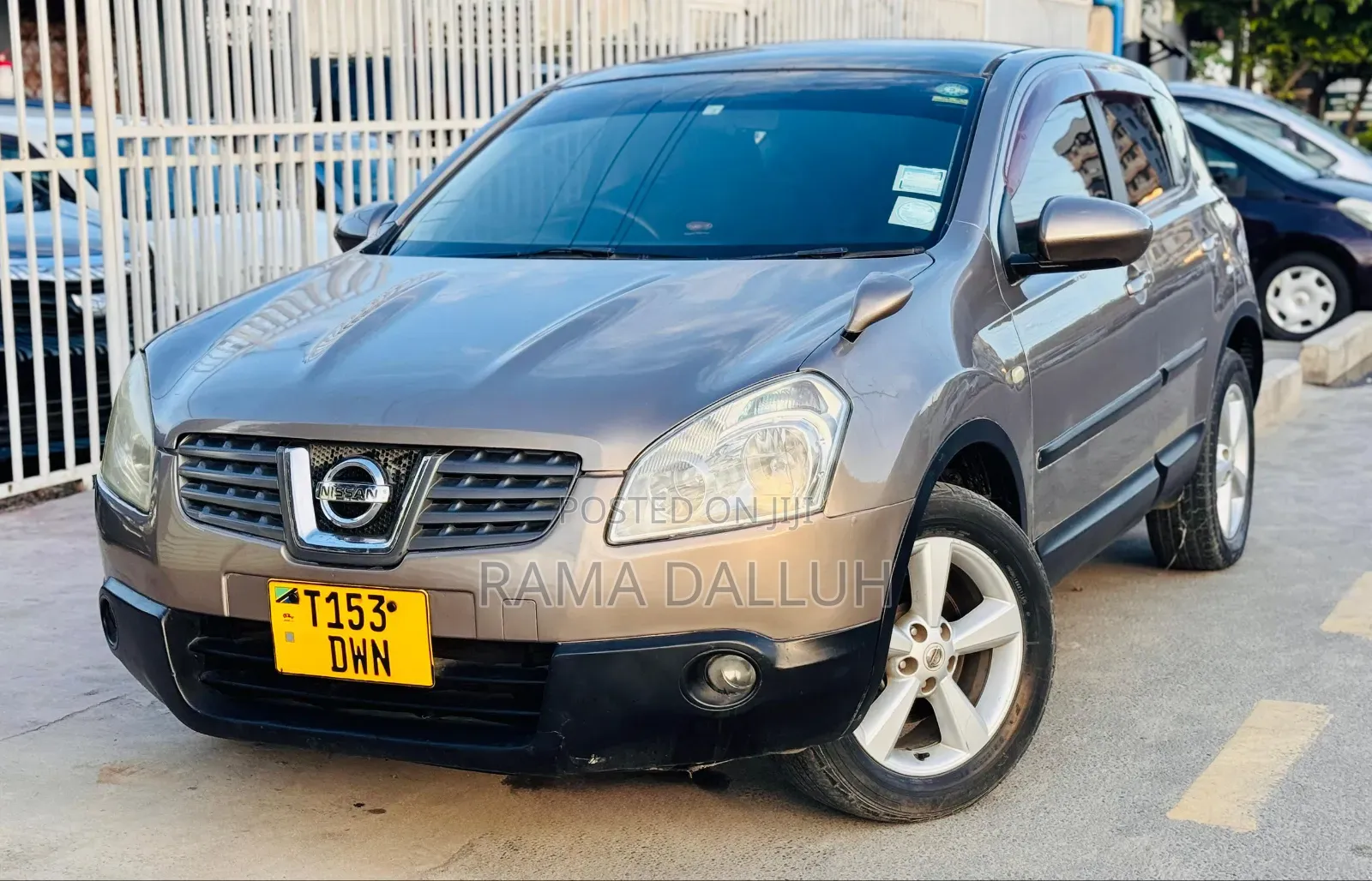 Nissan Dualis 2008 Beige