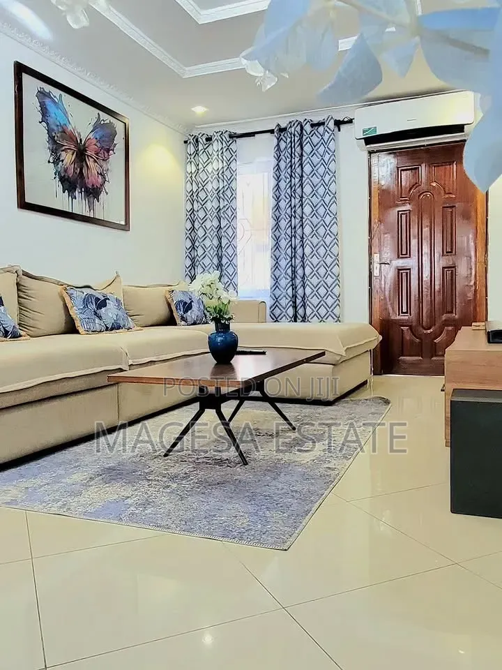 Furnished 2bdrm Apartment in Oyster Bay for rent