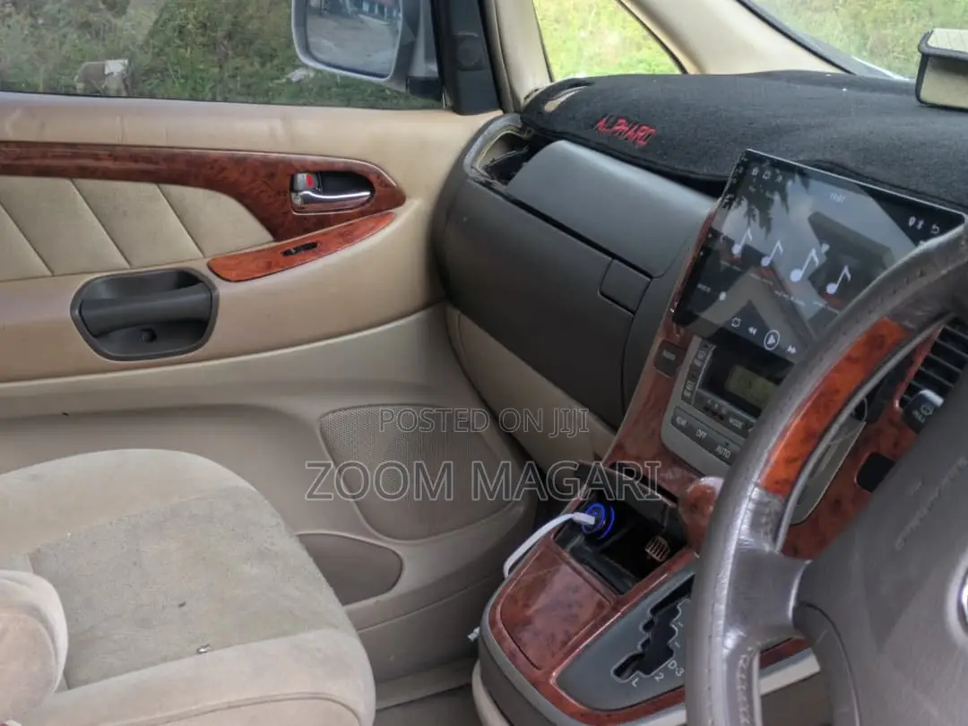 Toyota Alphard 2005 Pearl