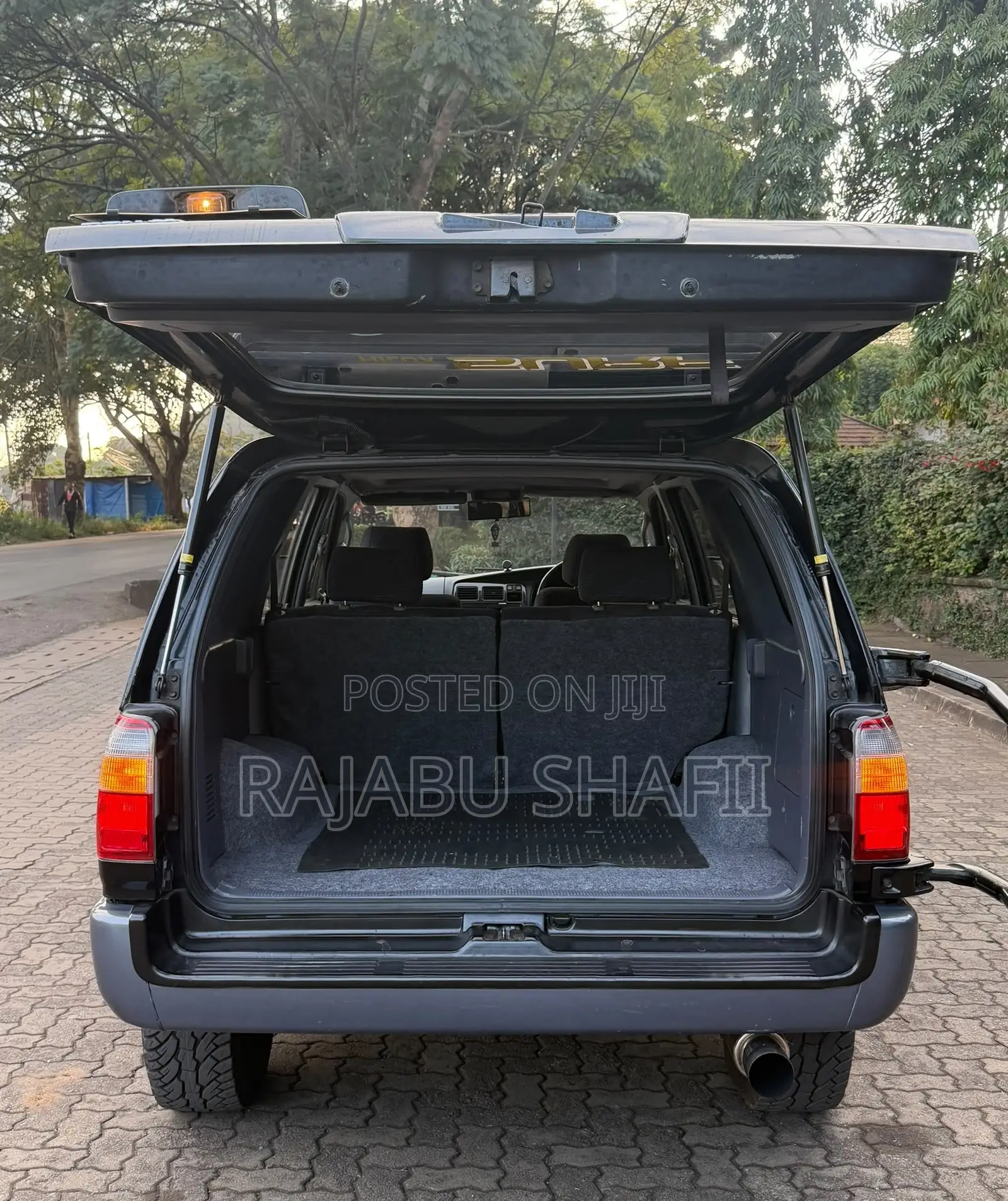 Toyota Hilux Surf 3.0DT 2001 Black