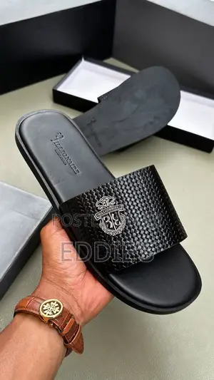 Sandles Size 40-45