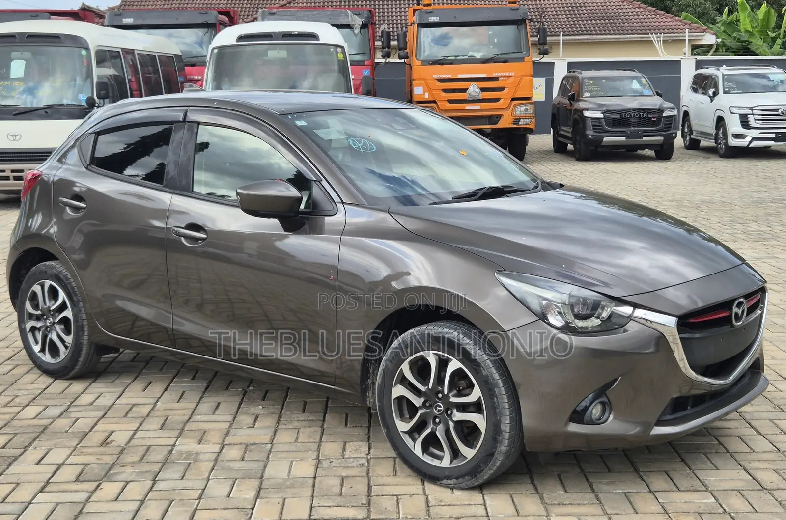 Mazda Demio 2016 Gray